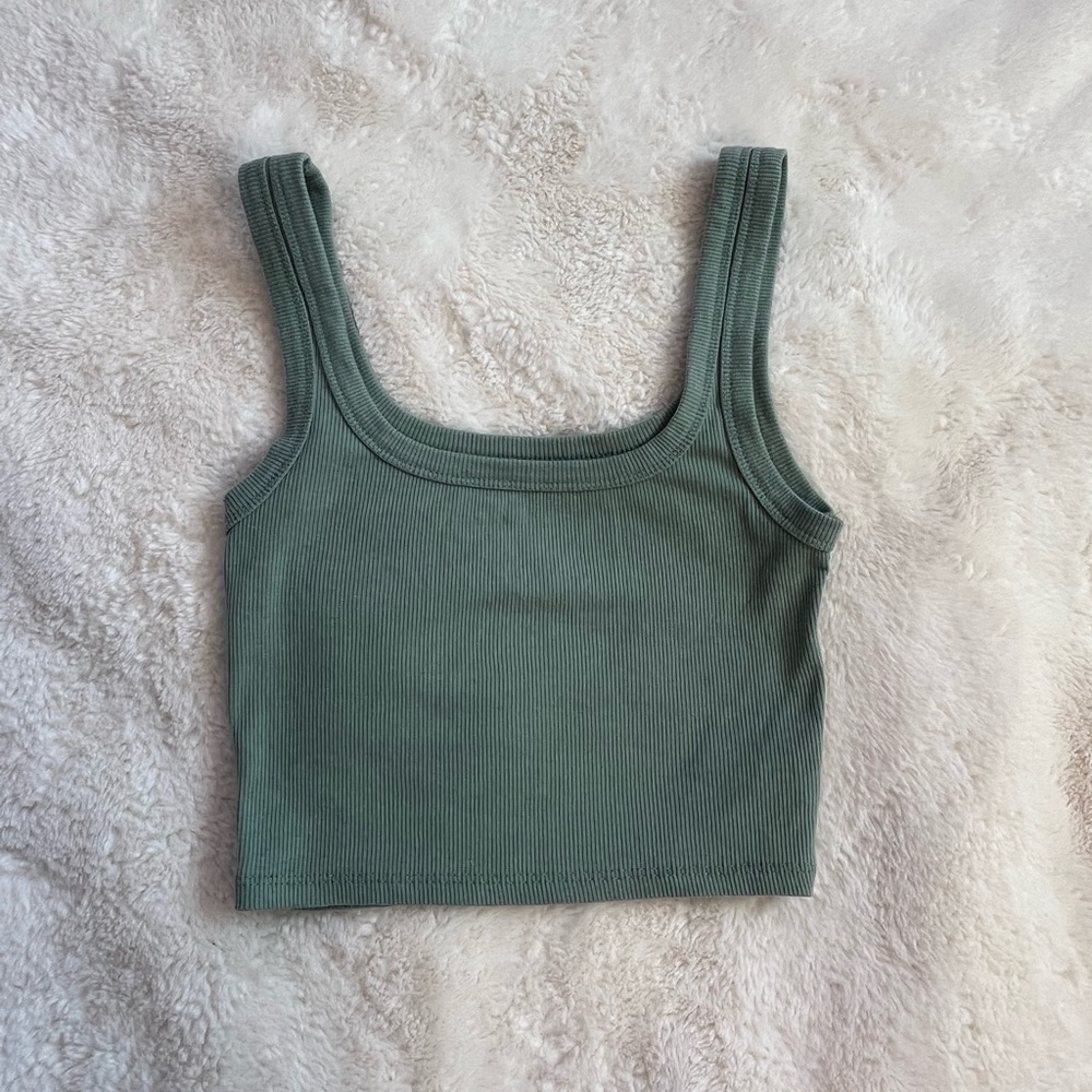 Basic green tank!